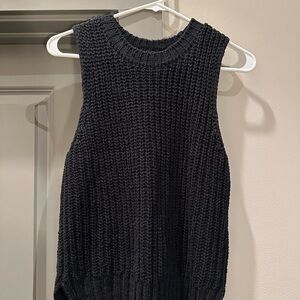 Abercrombie & Fitch Black Sleeveless Knit Sweater